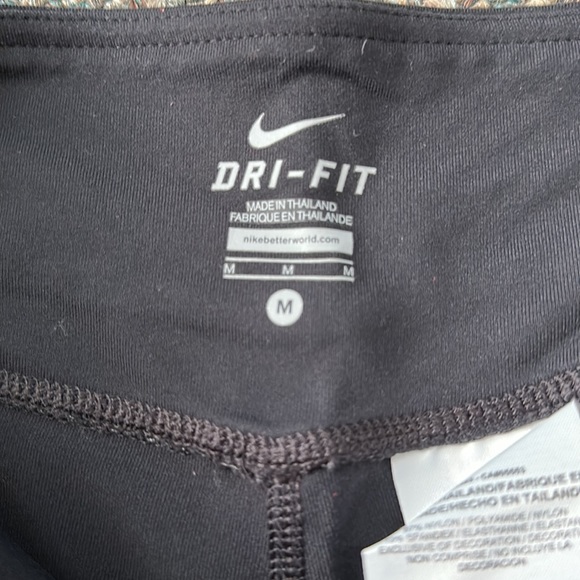 Nike leggings - Picture 3 of 4